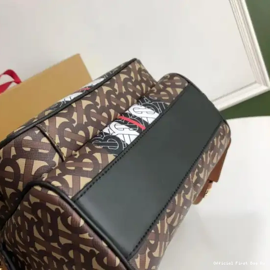 Official First Bag Ru TMONOGRAM BURBERRY E-CANVAS PRINT BACKPACK STRIPE 0611